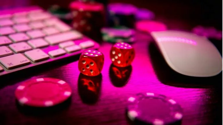 Online Live Casino Stock Feature Image